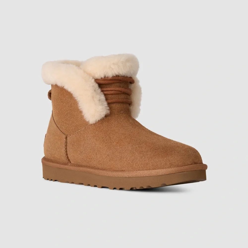 UGG Classic Mini Posy‎ Boots, Chestnut, Size 9